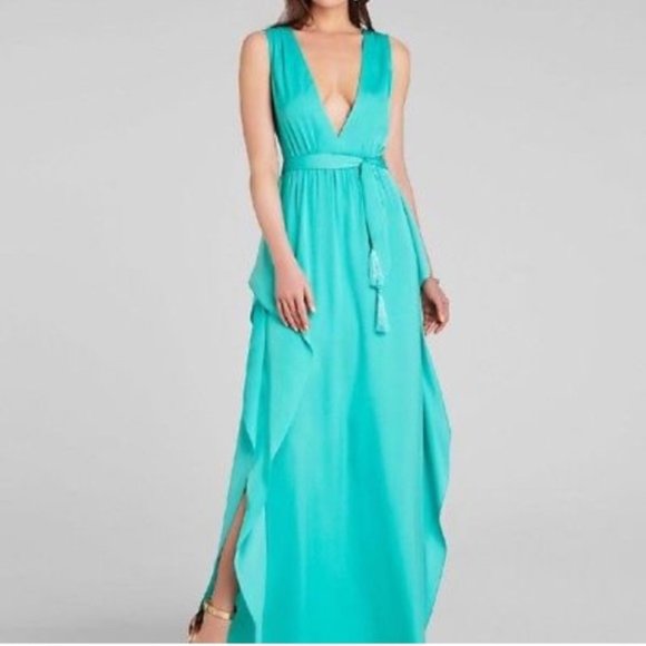 BCBG gown - Picture 1 of 4